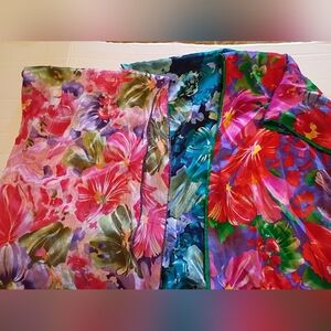 3 VTG Floral Patterned‎ Scarves 100% Silk Hand Rolled Made In Japan